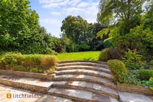 Photo 19- click for photo gallery